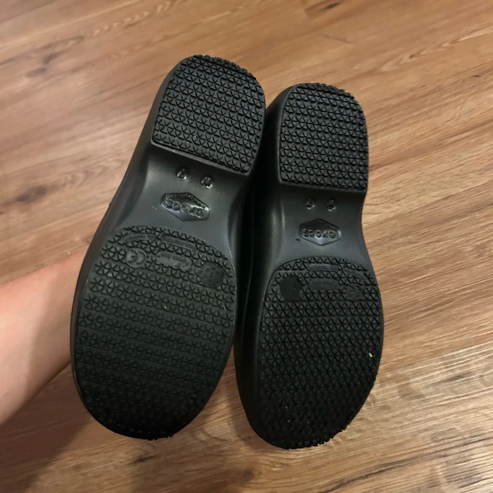 Crocs at work Black Non-Slip women’s Shoes - Picture 4 of 5